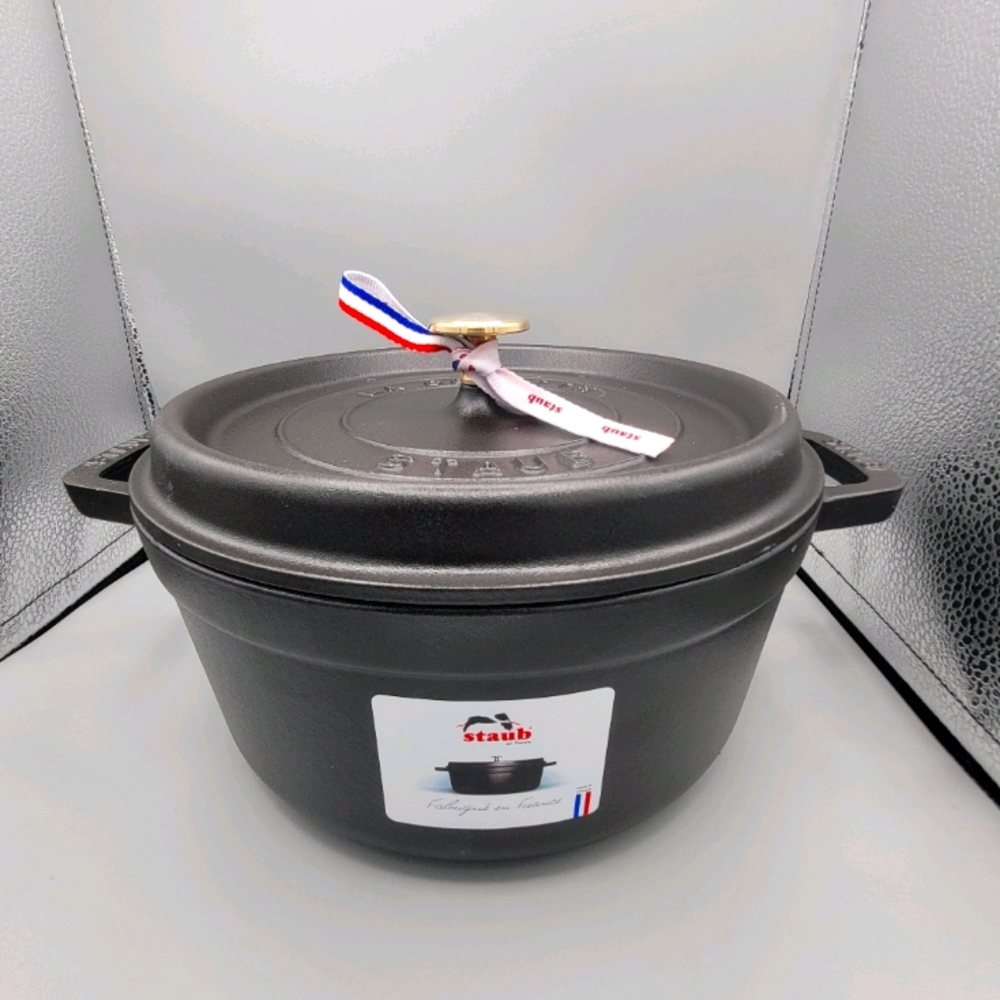 STAUB Cast Iron 4-qt Round Cocotte - Matte Black